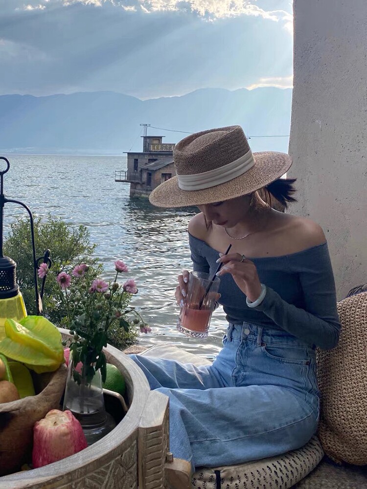 帽子女夏防晒大帽檐网红海边度假沙滩太阳帽时尚平顶编织遮阳草帽