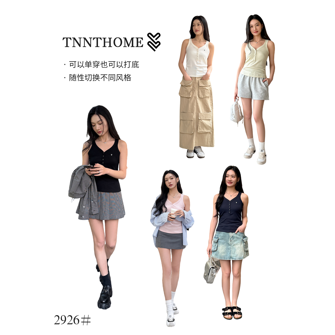 佐丹伊纽扣+爱心显瘦螺纹女V领背心2926春夏