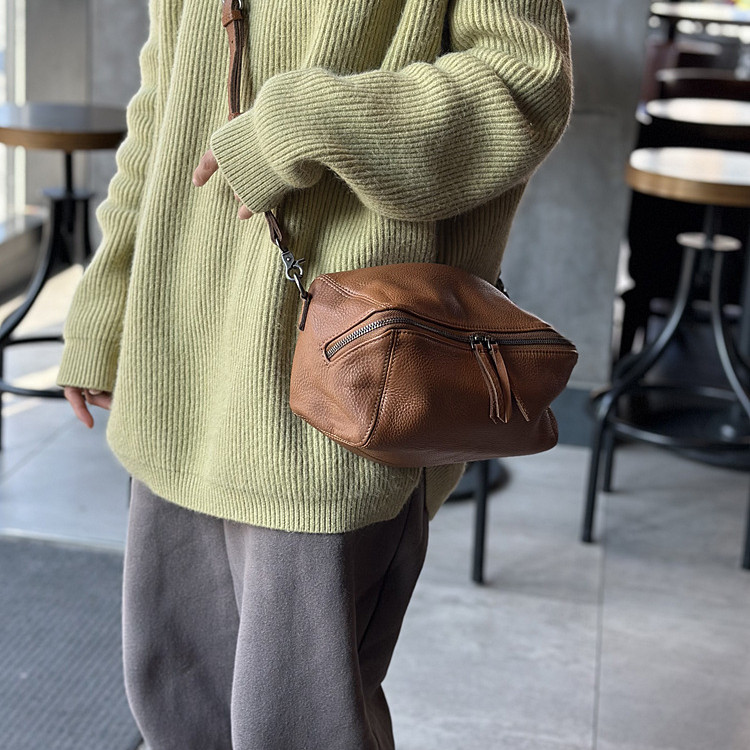 春夏真皮复古小包轻便简约土司包