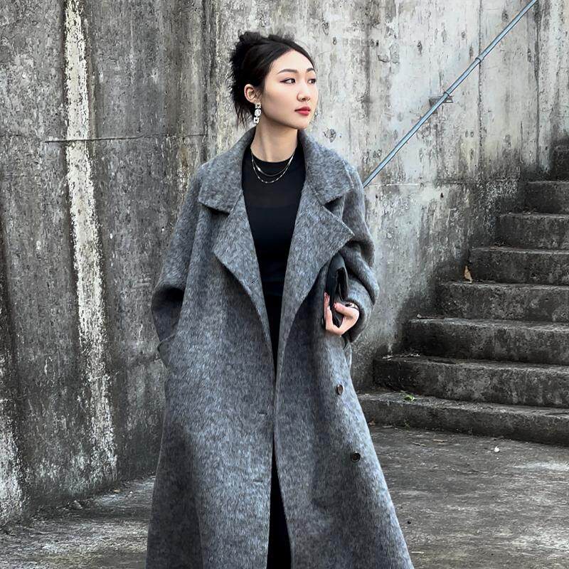 碳灰色女2024秋冬新款赫本风高级感气质宽松显瘦中长款羊毛外套