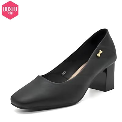 大东女鞋2025春季新款时尚休闲简约百搭舒适粗跟高跟浅口方头单鞋