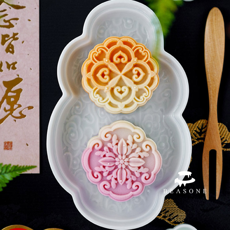 原创 50克经典复古如意窗花饼皮桃山皮中秋广式月饼模