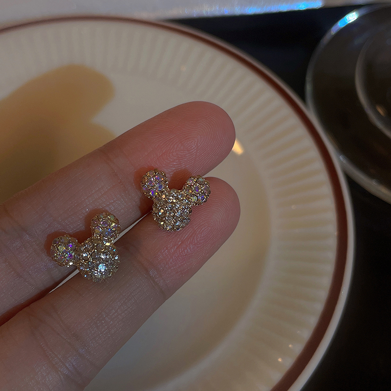 简约精致小巧百搭米奇耳钉