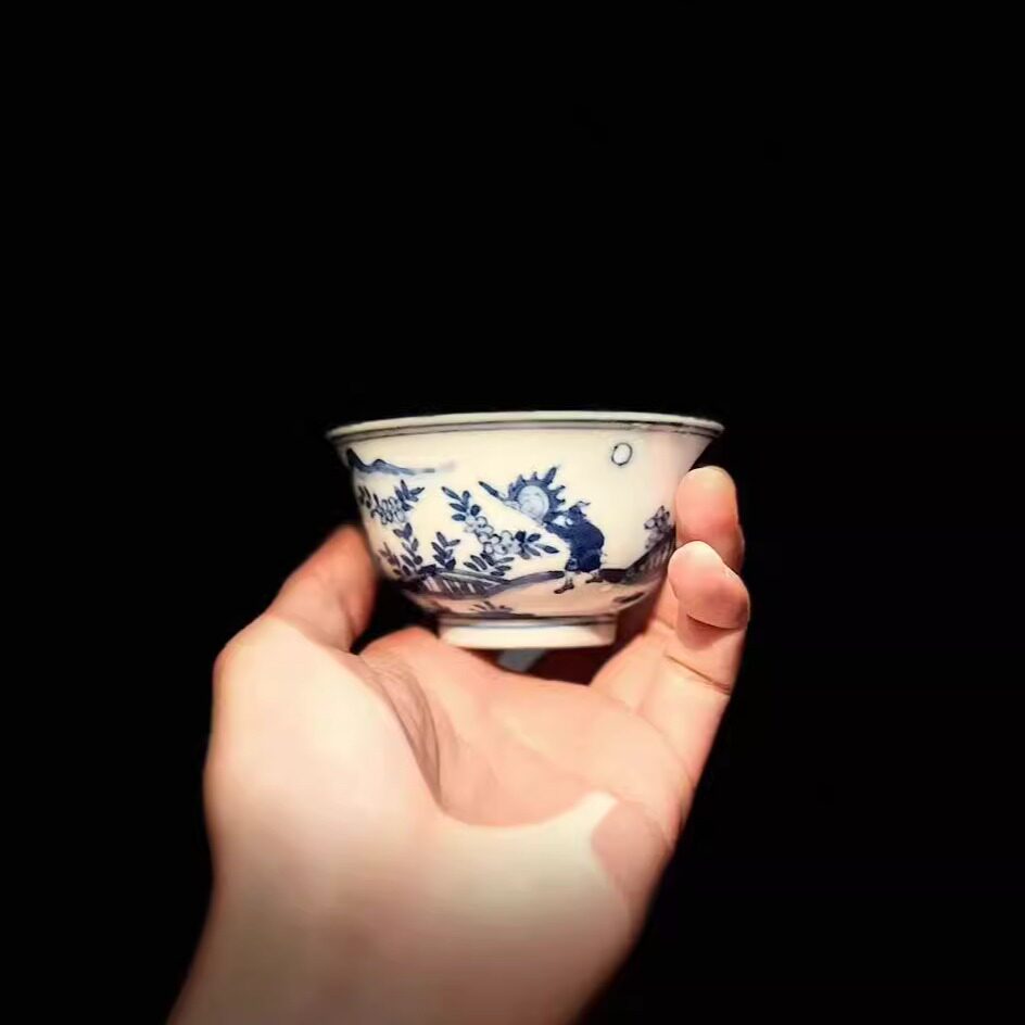 清代中期青花瓷主人杯 大美手绘人物官人骑马图 品茗大压手杯200c