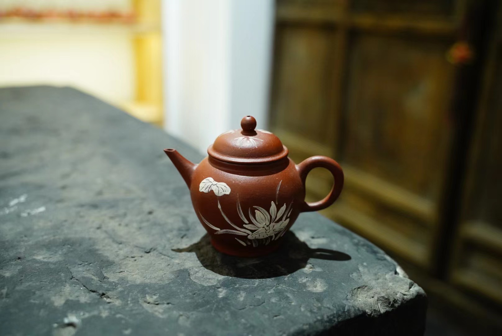 90年代台湾定制紫砂大红袍料泥绘高水平壶中式小品独孔贡局款105c