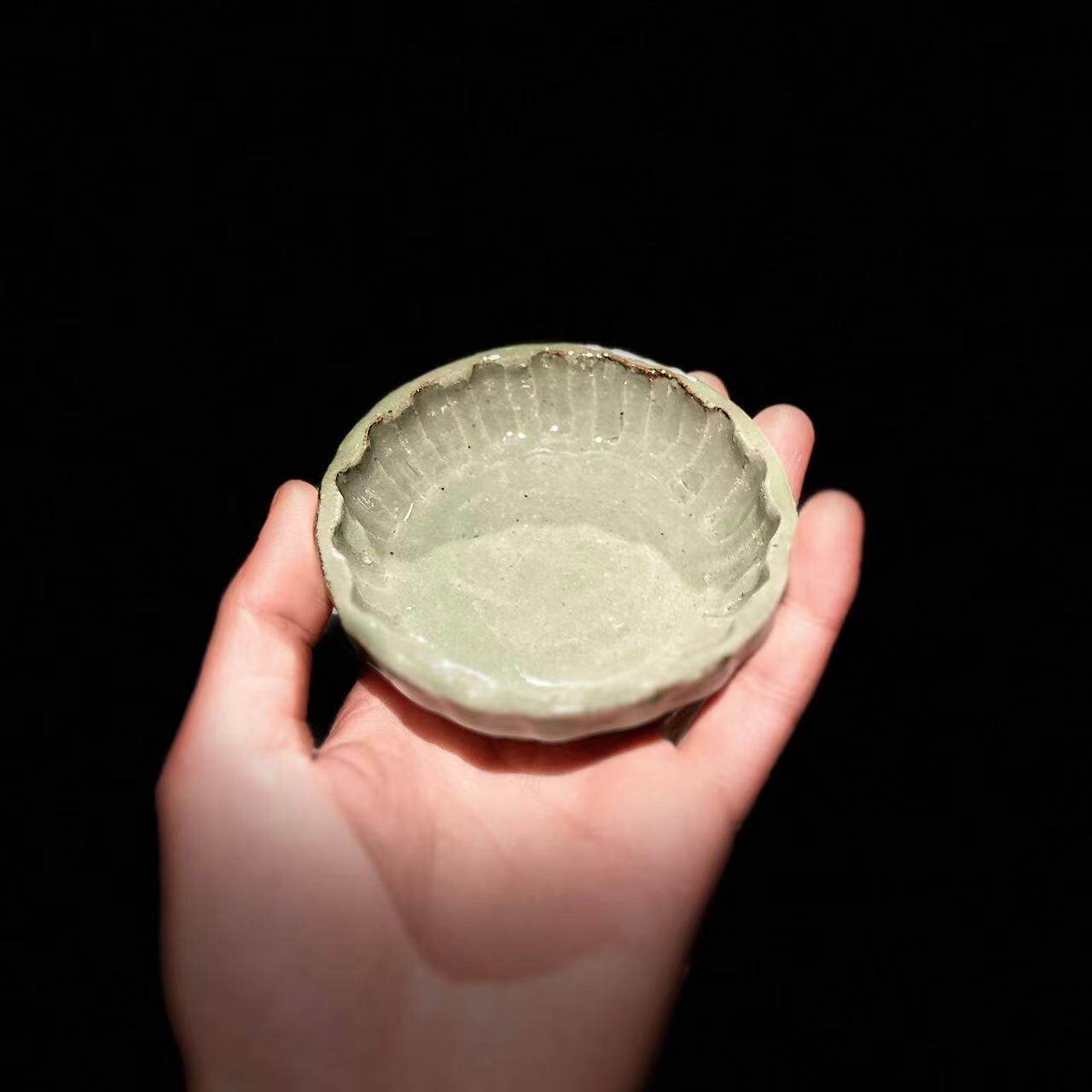 宋元时期老瓷器文房笔洗 龙泉窑青瓷花型玻璃釉 工夫茶小壶承杯托