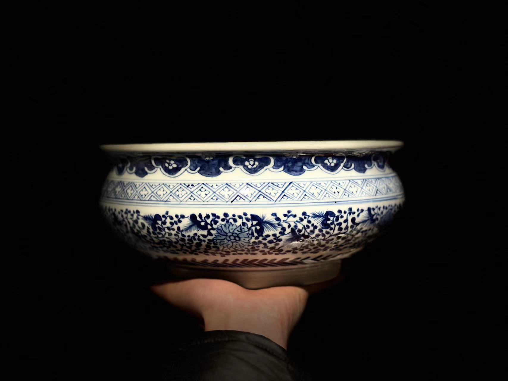 古器物清代中期老瓷器 青花瓷手绘牡丹花卉图 大香炉茶道碳盆火钵