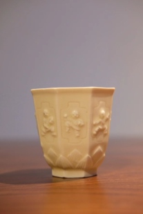 90年代台定德化白瓷八方杯 象牙暖白定窑 八大金刚罗汉大号主人杯