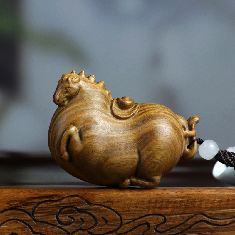 绿檀生肖马唐马手把件挂件