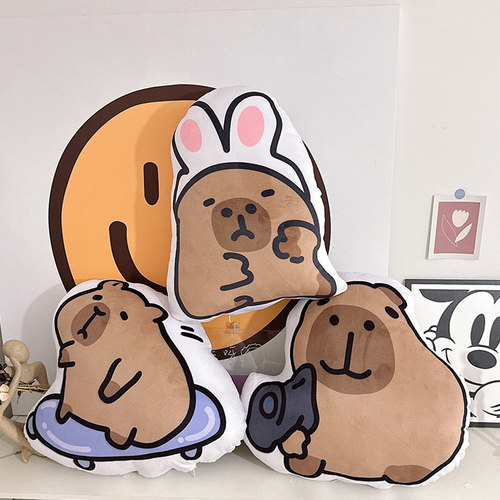 毛绒抱枕来图定制填充饱满