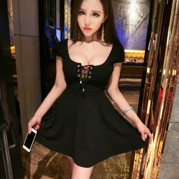 A字裙连衣裙适中性感修身连衣裙