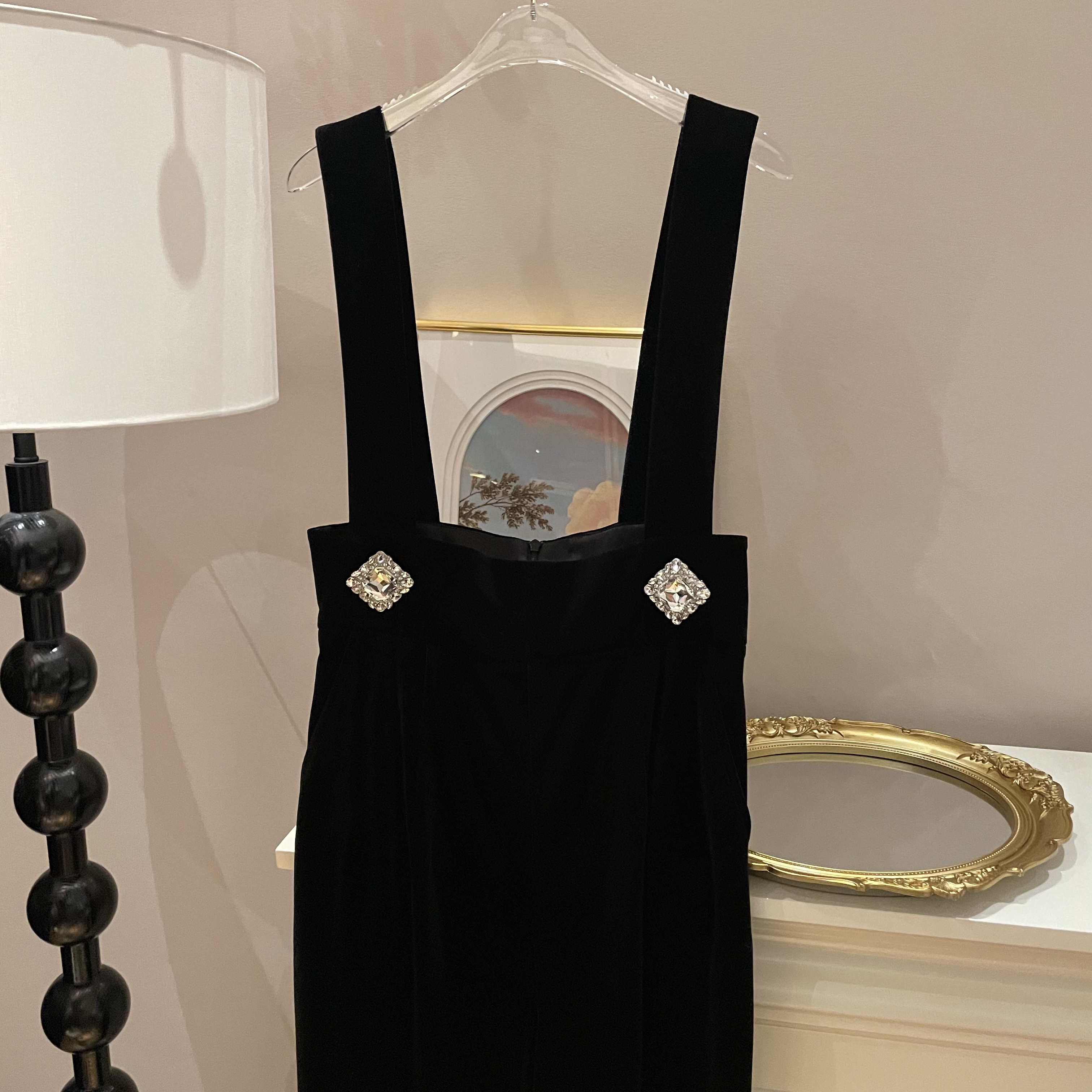 魅鹊2025秋冬新款气质时尚洋气百搭高腰黑金丝绒背带连体裤长