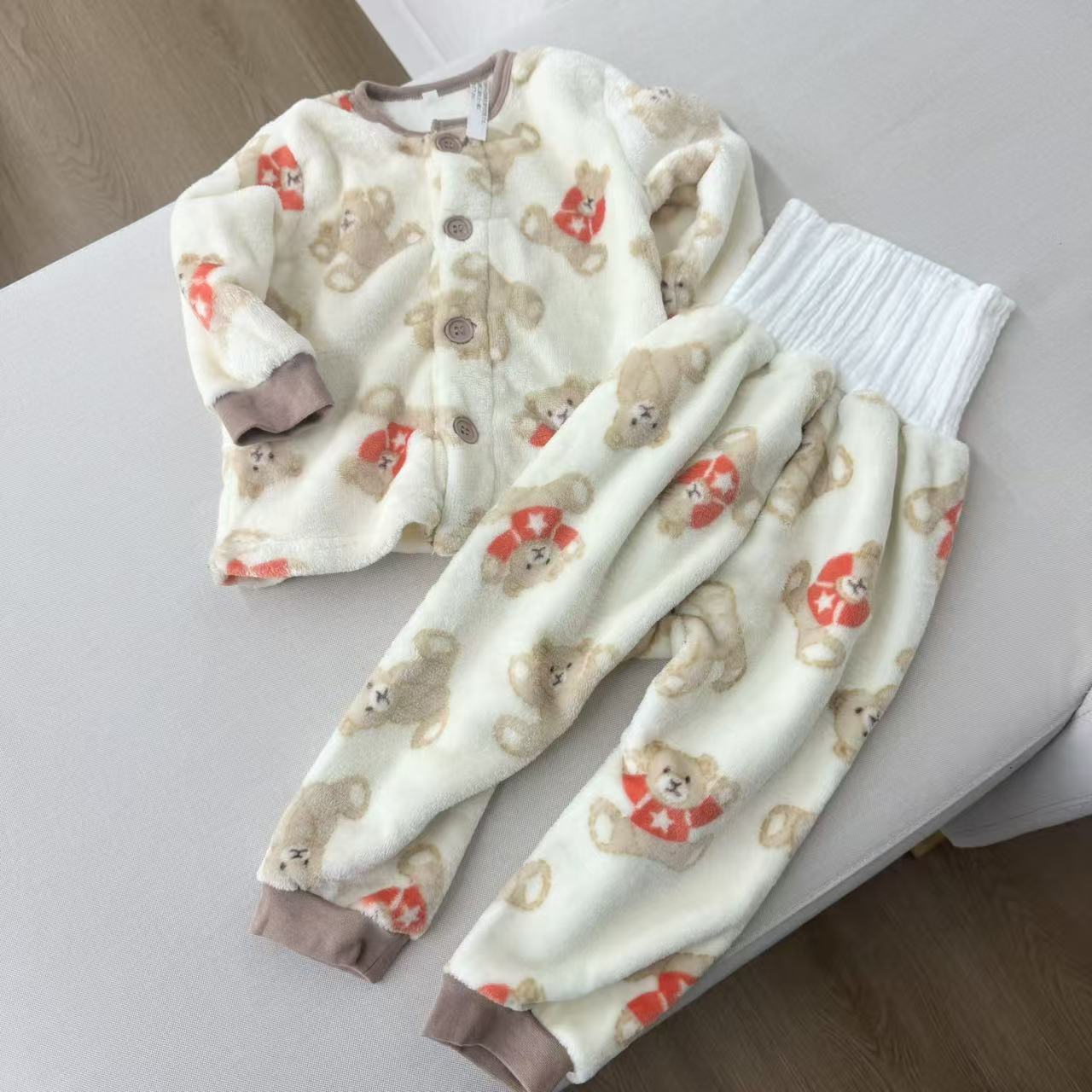 出口原单 小宝宝80-90保暖珊瑚绒护肚子套装 秋冬轻便家居服睡衣