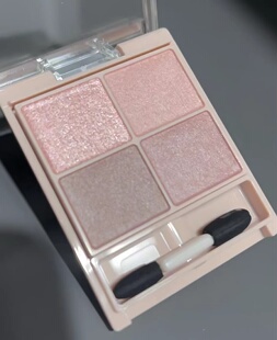 【现货】纯纯小白兔 |日本砍妹canmake舒芙蕾四色眼影盘珠光新M06