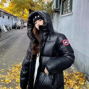 防风加厚保暖东北抗寒情侣外套 亮面面包服大鹅羽绒服女款 冬季 新款