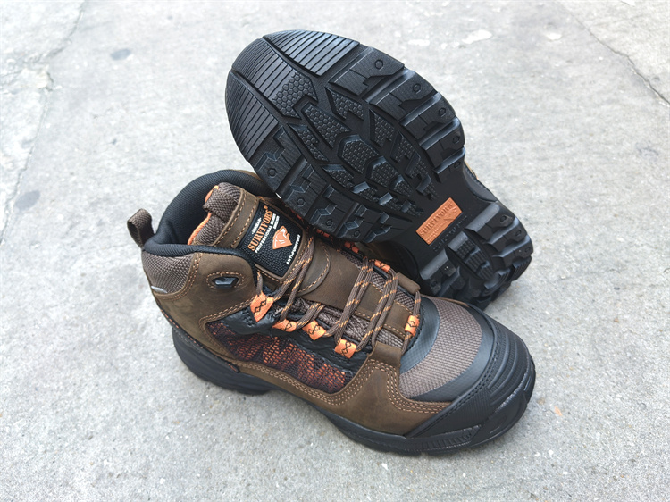 户外登山鞋防滑耐磨全防水徒步鞋