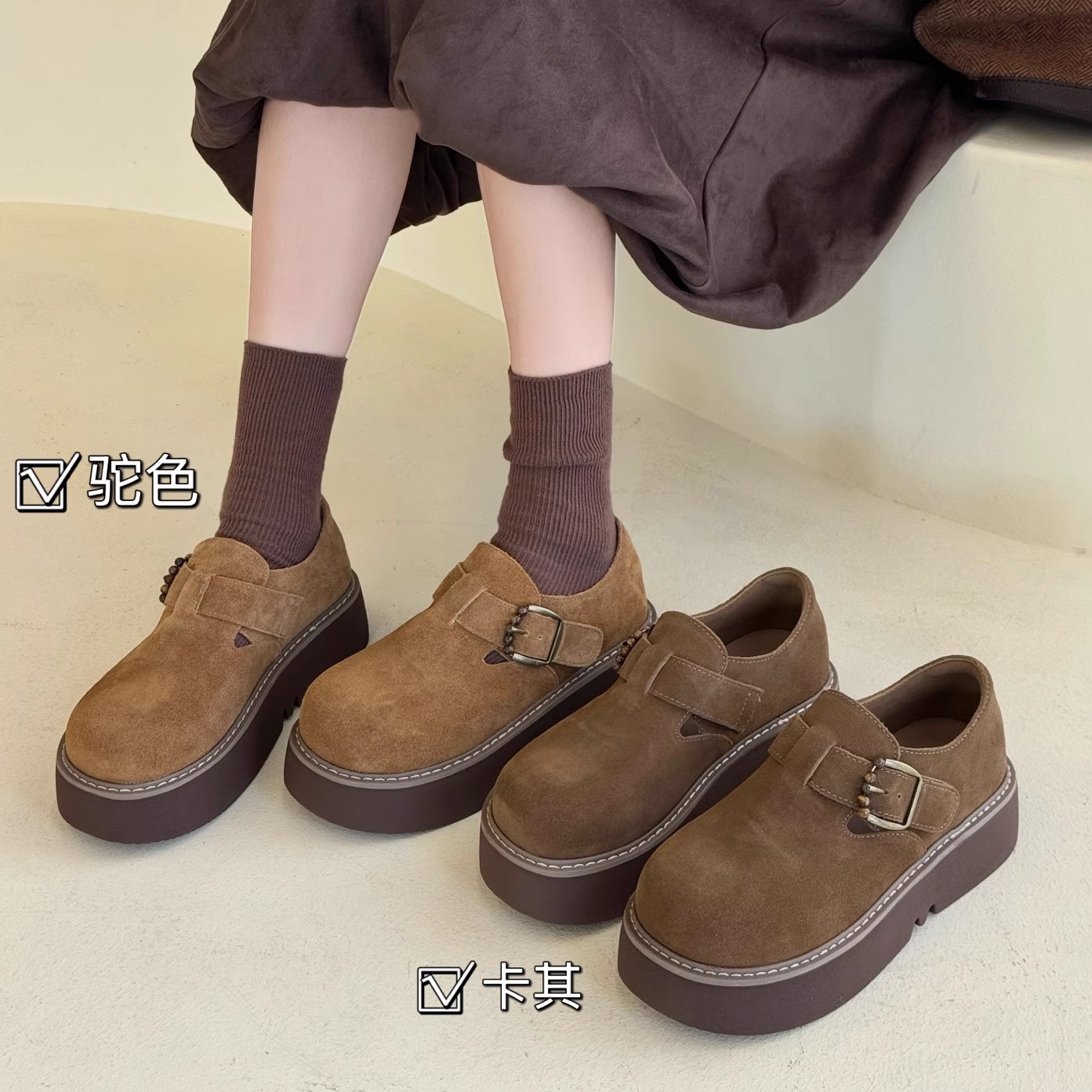 2025秋季新款原单真皮女鞋圆头搭扣松糕底厚底牛反绒勃肯鞋女单鞋