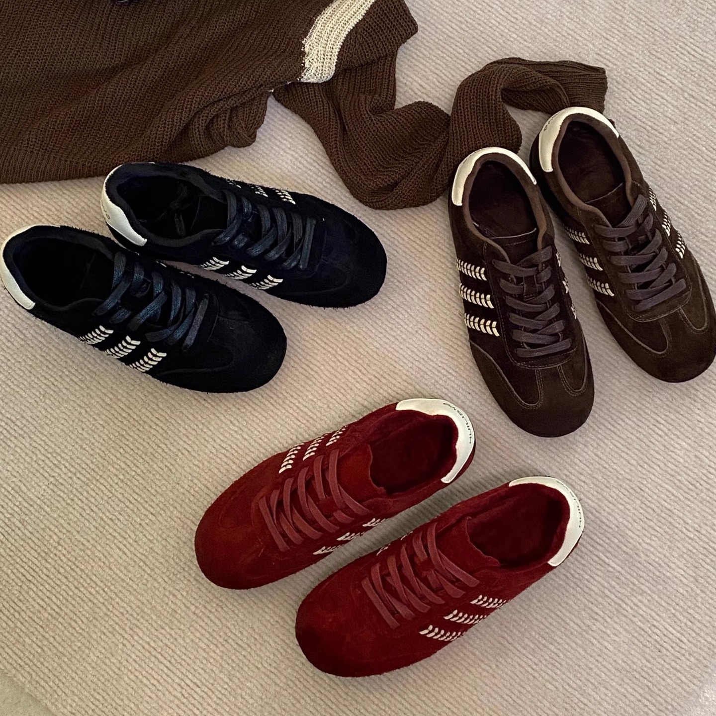 2025秋冬新款复古风时尚德训鞋女加绒外穿百搭系带休闲运动鞋板鞋