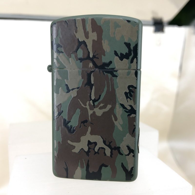 原装正版 1988年J全新双面迷彩哑漆窄机防风打火机 ZIPPO