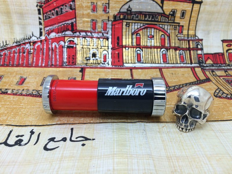 原装全新万宝路经典红黑金属邮筒型便携车载烟灰缸经典周边,节庆用品/礼品,时尚烟灰缸,淘宝优惠券,粉丝福利购,淘宝优惠卷