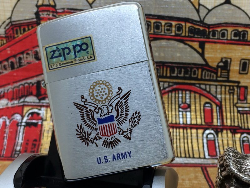 原装正版 1979年全新蚀刻填漆美国陆君徽章防风打火机 ZIPPO