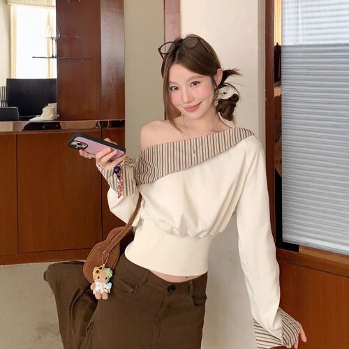 格纹拼接斜领长袖卫衣女秋季韩系新款收腰显瘦短款露肚脐纯欲上衣