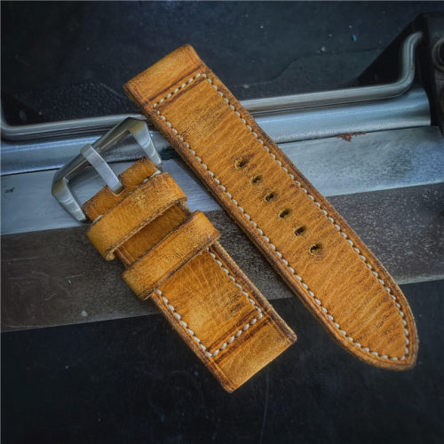 沛纳海黄色复古做旧表带