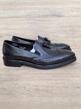 意大利手工男鞋尖头布洛克皮鞋真皮英伦百搭一脚蹬休闲乐福鞋流苏