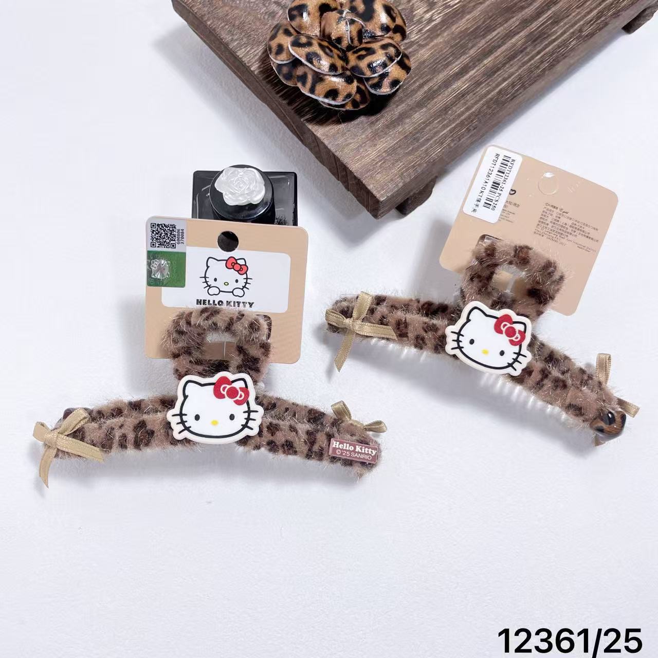 Hello Kitty凯蒂猫豹纹毛绒抓夹发饰品KT发夹边夹鲨鱼夹头饰抓夹