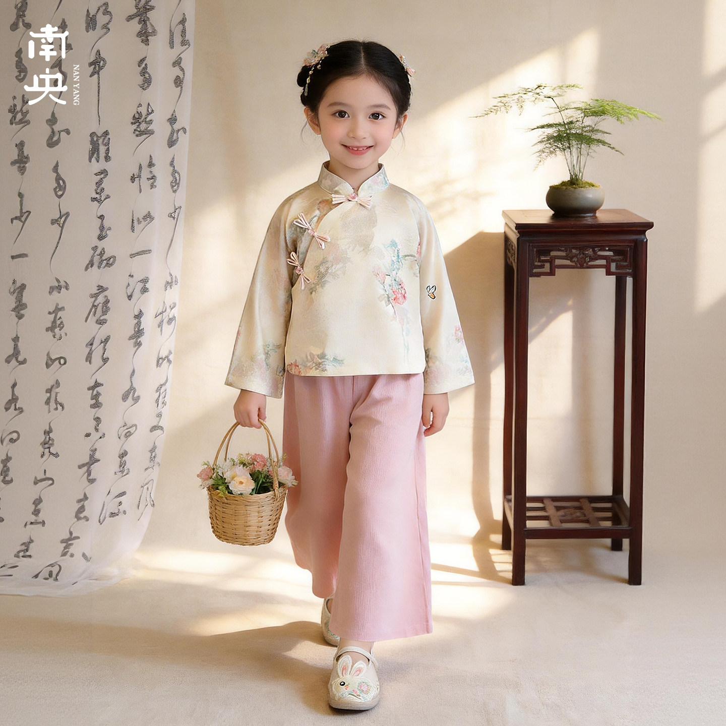 汉服女童套装2026新款春装儿童古风唐装新中式古装演出服日常可穿图片