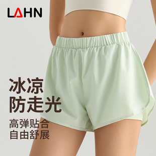 威曼假两件跑步短裤女带口袋放手机防走光三分裤健身瑜伽短裤夏