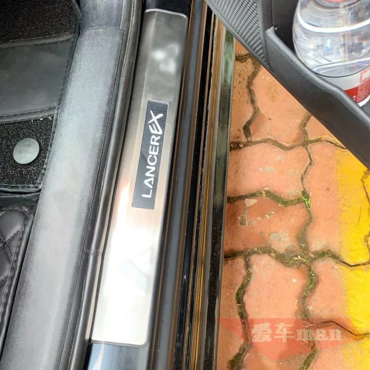 适用于10-16款翼神门槛条 led带灯发光 迎宾踏板  门槛防护装饰条