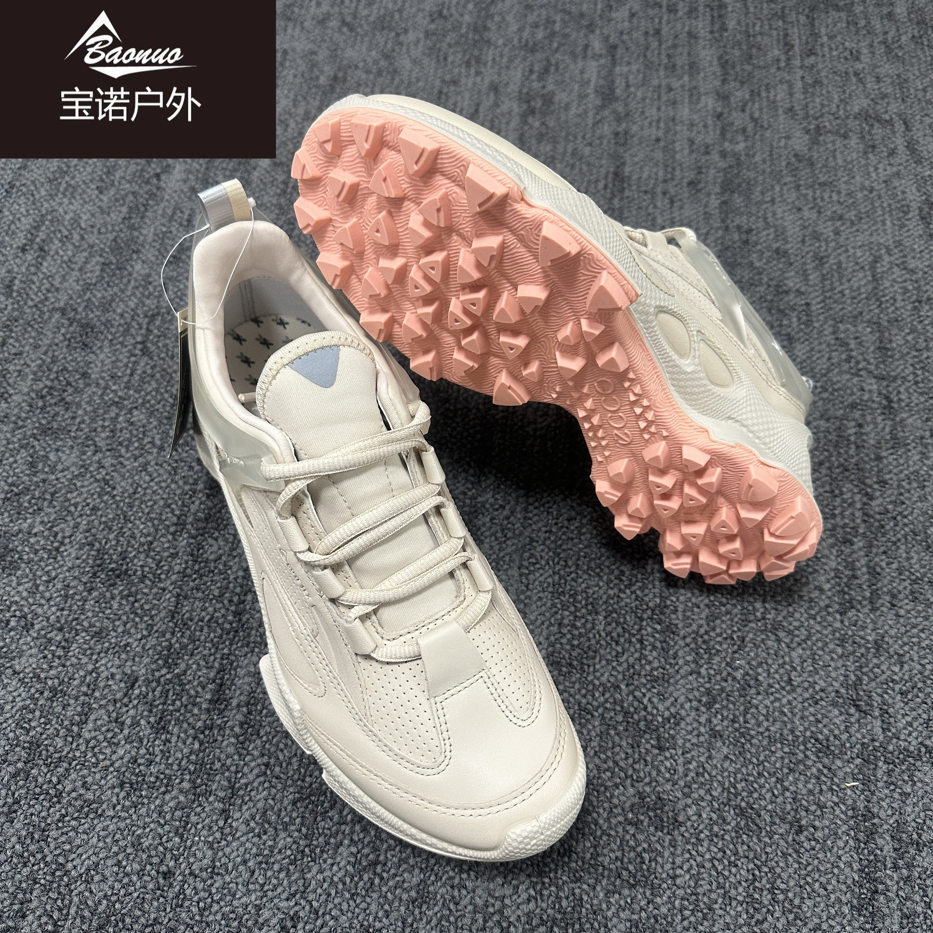 爱步运动风平底圆头休闲鞋