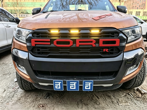 适用于15-22年福特rangerT7T8改装前脸中网带灯车头格栅装饰网