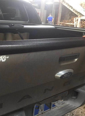 适用于福特rangerT6T7T8皮卡改装后护板防刮条边缘护条尾门装饰条