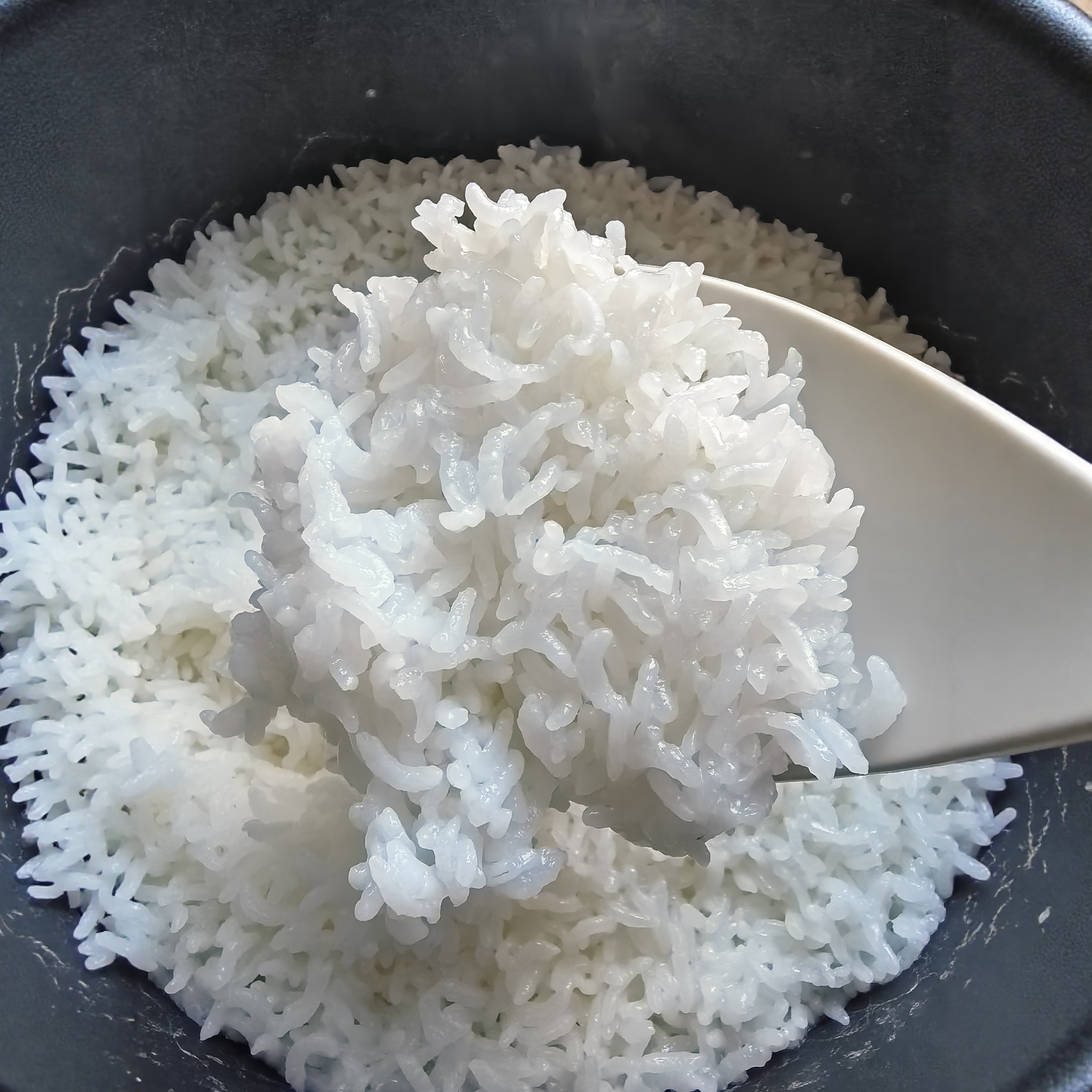 2025年新五常原粮稻花香2号大米东北米自然晾晒真空装5kg10斤包邮