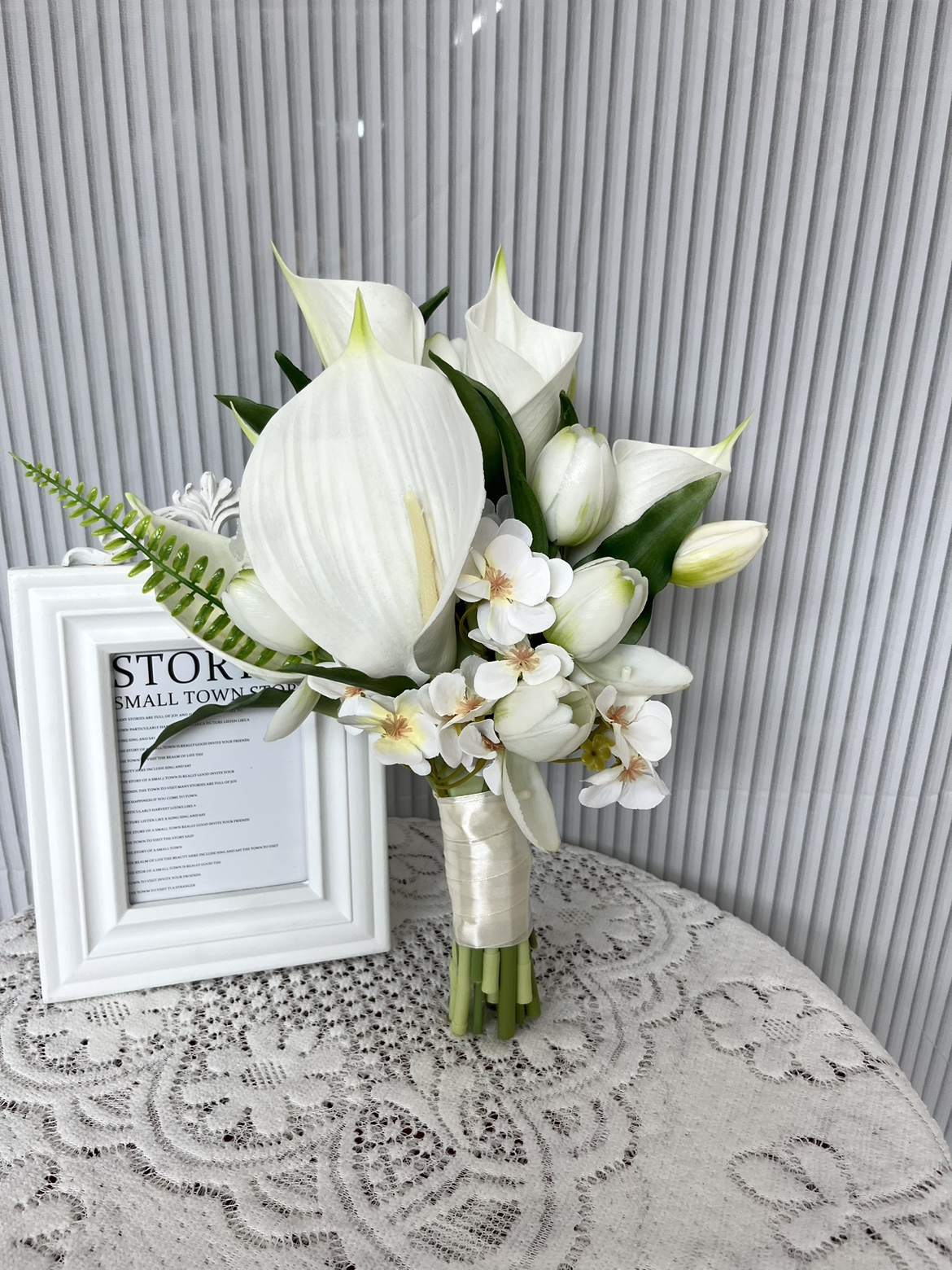 手捧花领证登记花束 新娘婚礼假花 高级仿真郁金香影楼拍照道具花