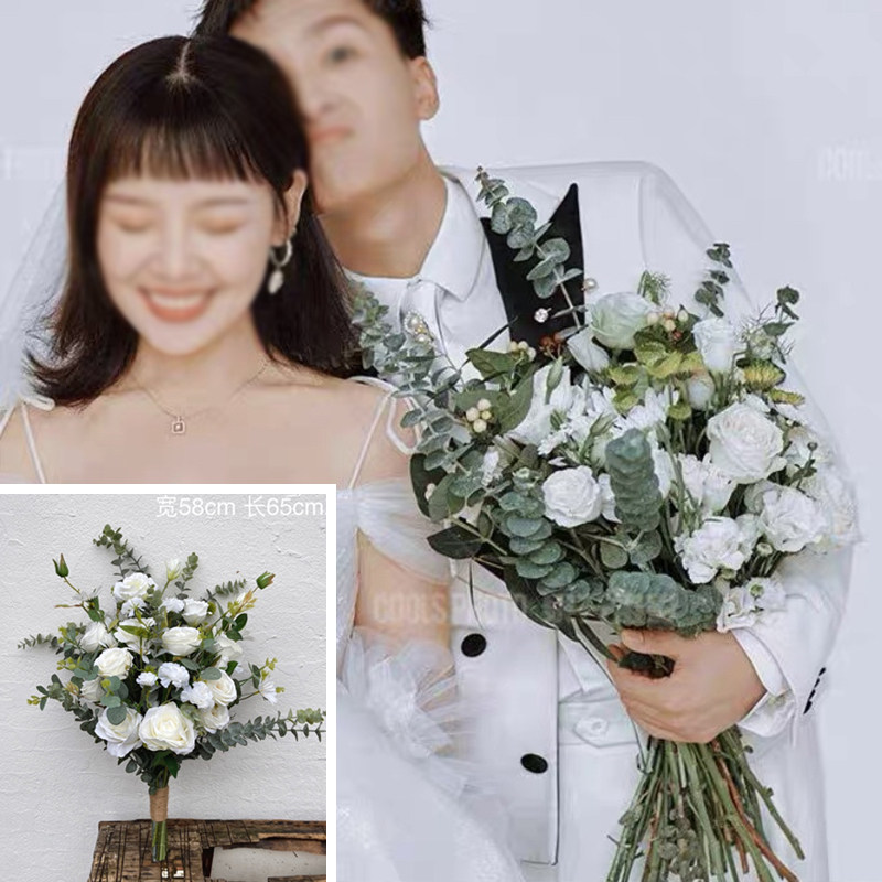 森系摄影手捧花韩式婚纱照仿真