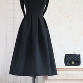 春秋新复古百褶蓬蓬中长半身裙A字大摆高腰黑色赫本伞裙四季 可穿