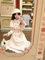 The original work of the forest girl style: I want to go to the seaside. The misty pink sea in autumn and winter is clear. I wear a woolen coat and a thick dress thumbnail 4