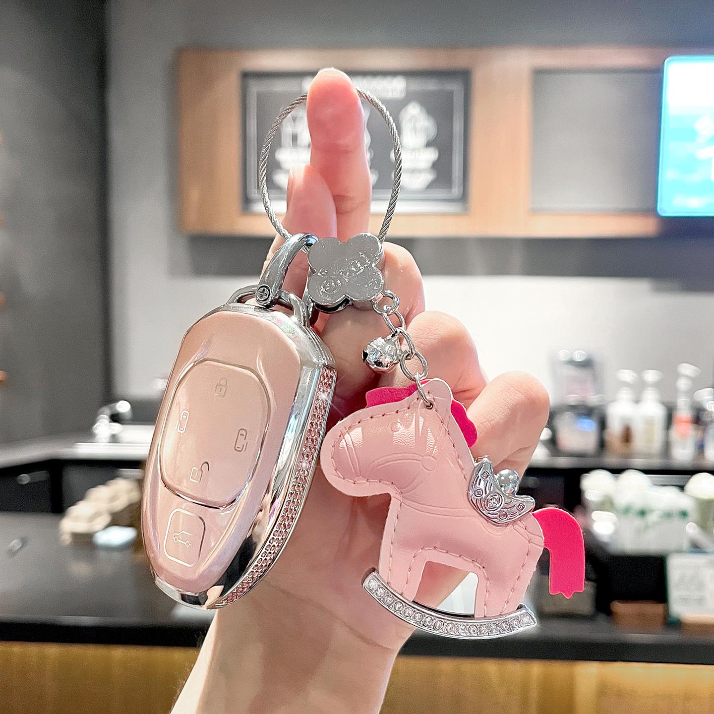 广汽传祺钥匙套M8宗师E9传奇ES9影速GS4max影酷影豹GS3镶钻车扣壳