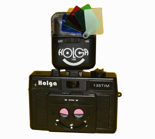 135胶卷相机 HOLGA 135TIM粉色半格双格一体相机15S四色闪灯