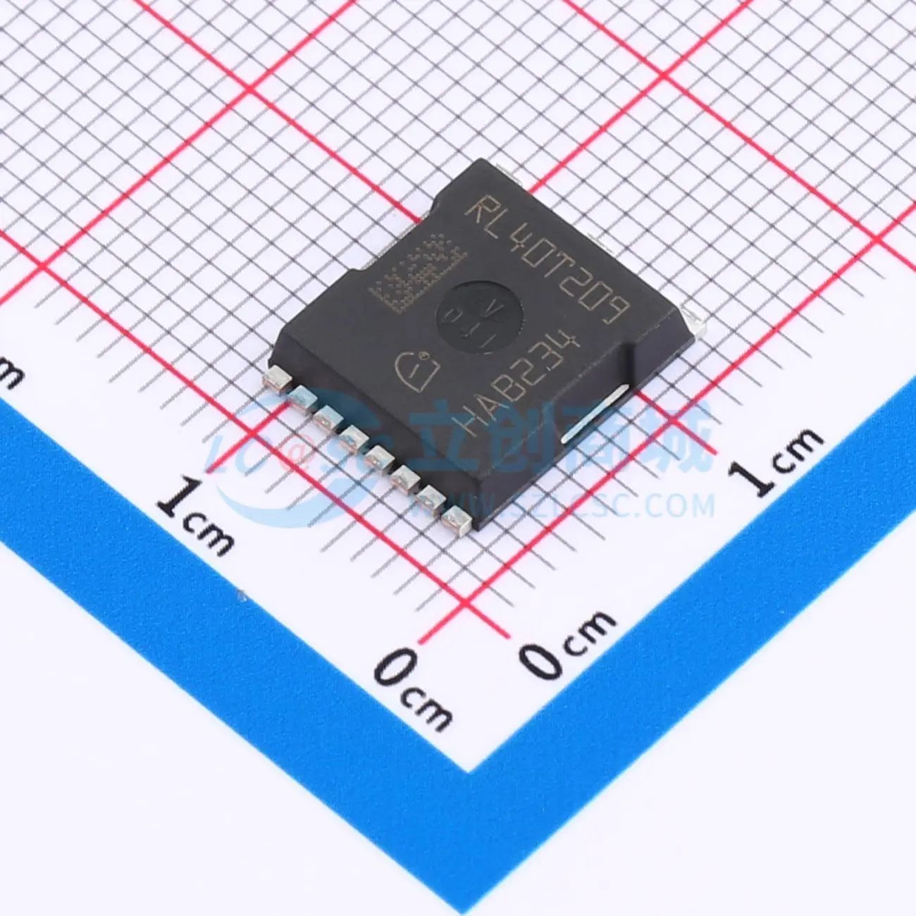 IRL40T209 HSOF-8 场效应管(MOSFET)  N沟道 40V 586A