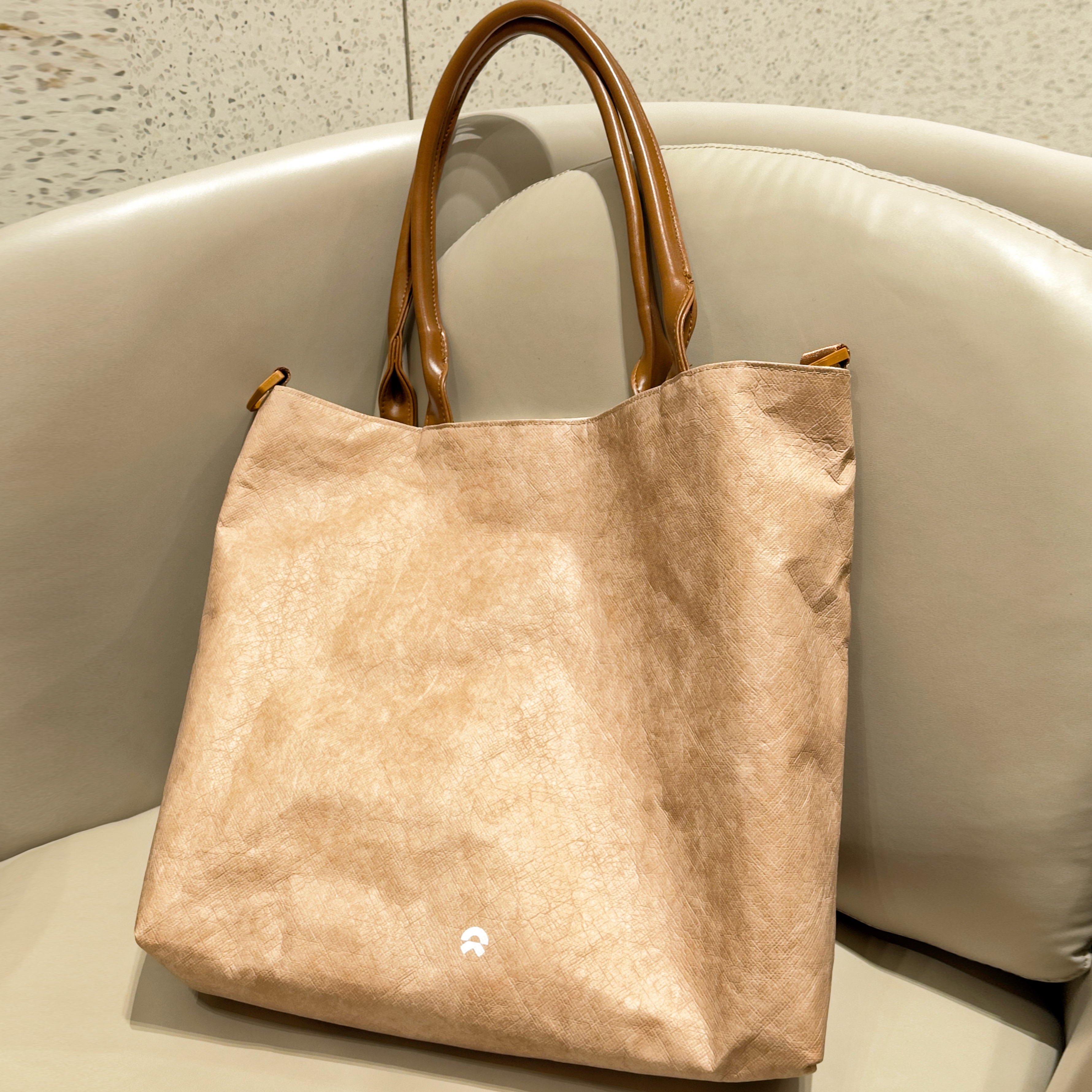 蔚来NIO浅咖色双面杜邦纸包