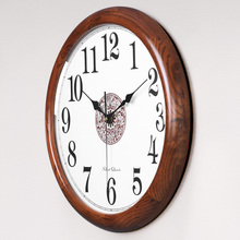 实木挂墙挂钟简约客厅时钟美式高端复古家用新款钟表中式装饰挂表