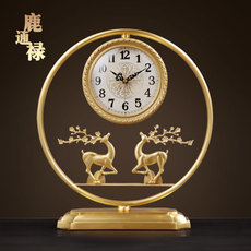 Часы 现代轻奢黄铜福鹿座钟家用时尚静音桌面摆件台式钟表客厅装饰时钟 Source is overflow yet