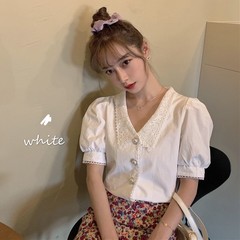 實拍實價 蕾絲娃娃領泡泡袖鎖骨心機設計感上衣