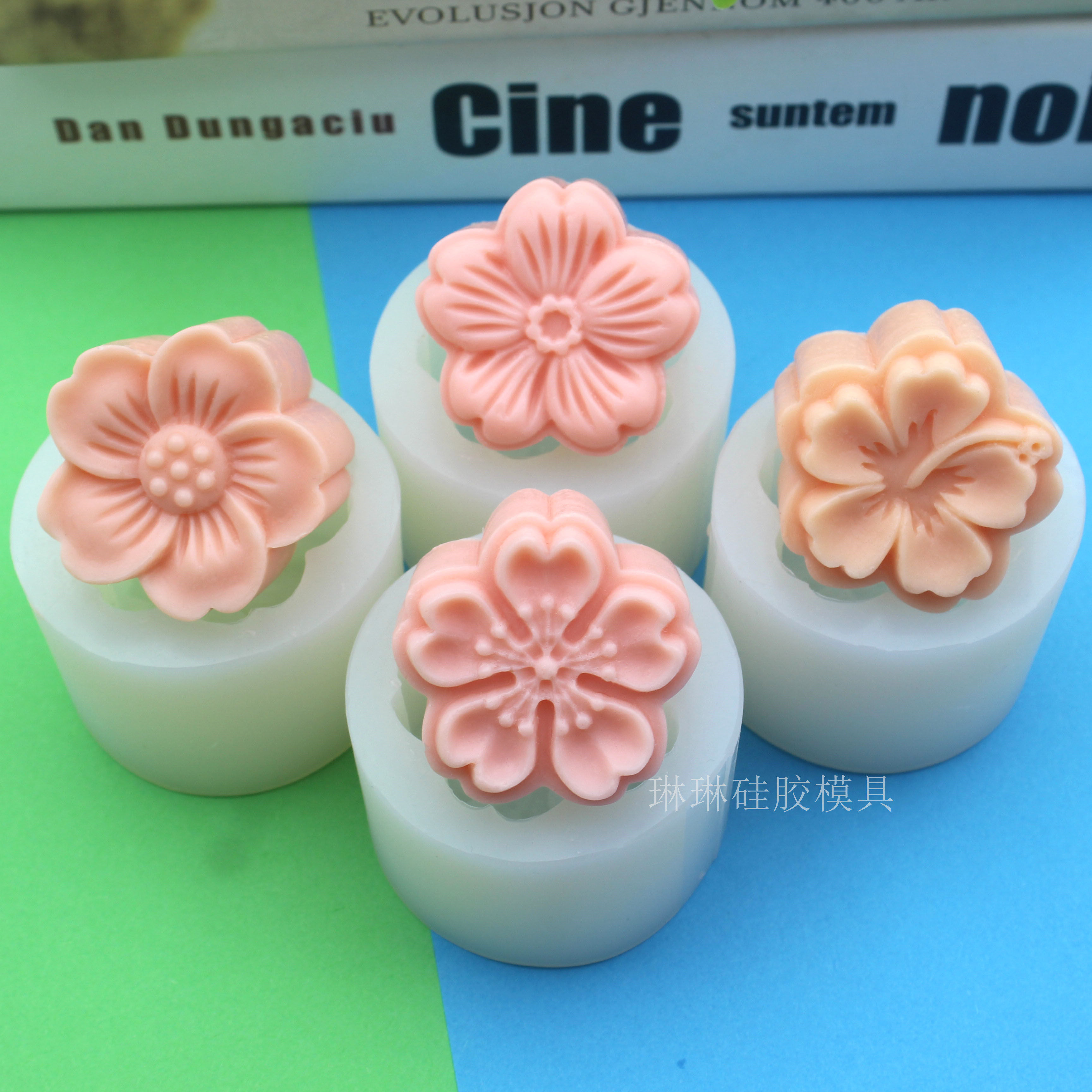 新款樱花硅胶模具浮雕花朵巧克力冰淇淋布丁手工皂蜡烛石膏矽胶模