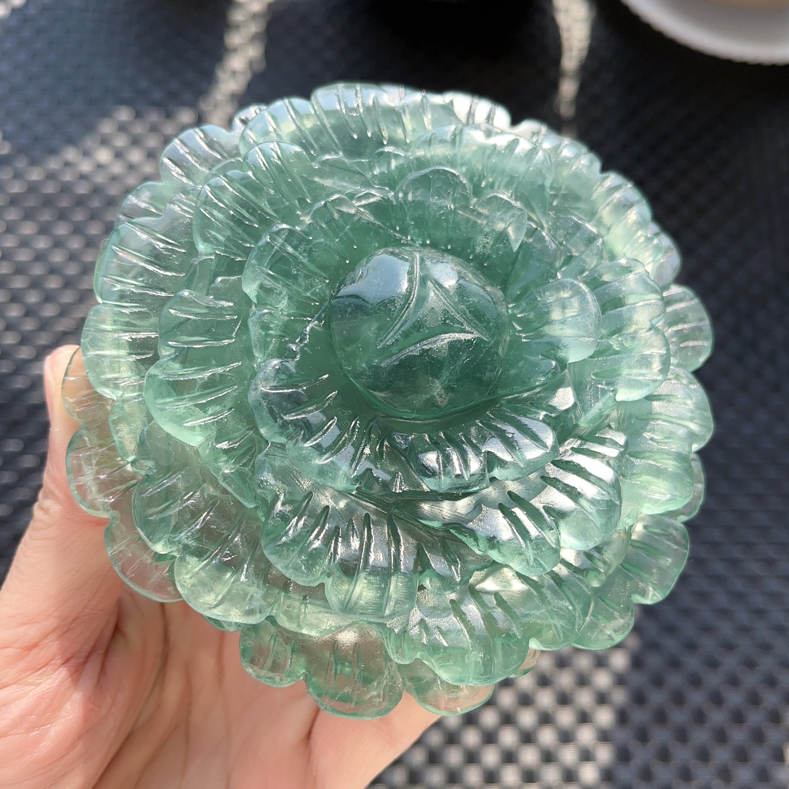 天然绿萤石花朵晶体通透