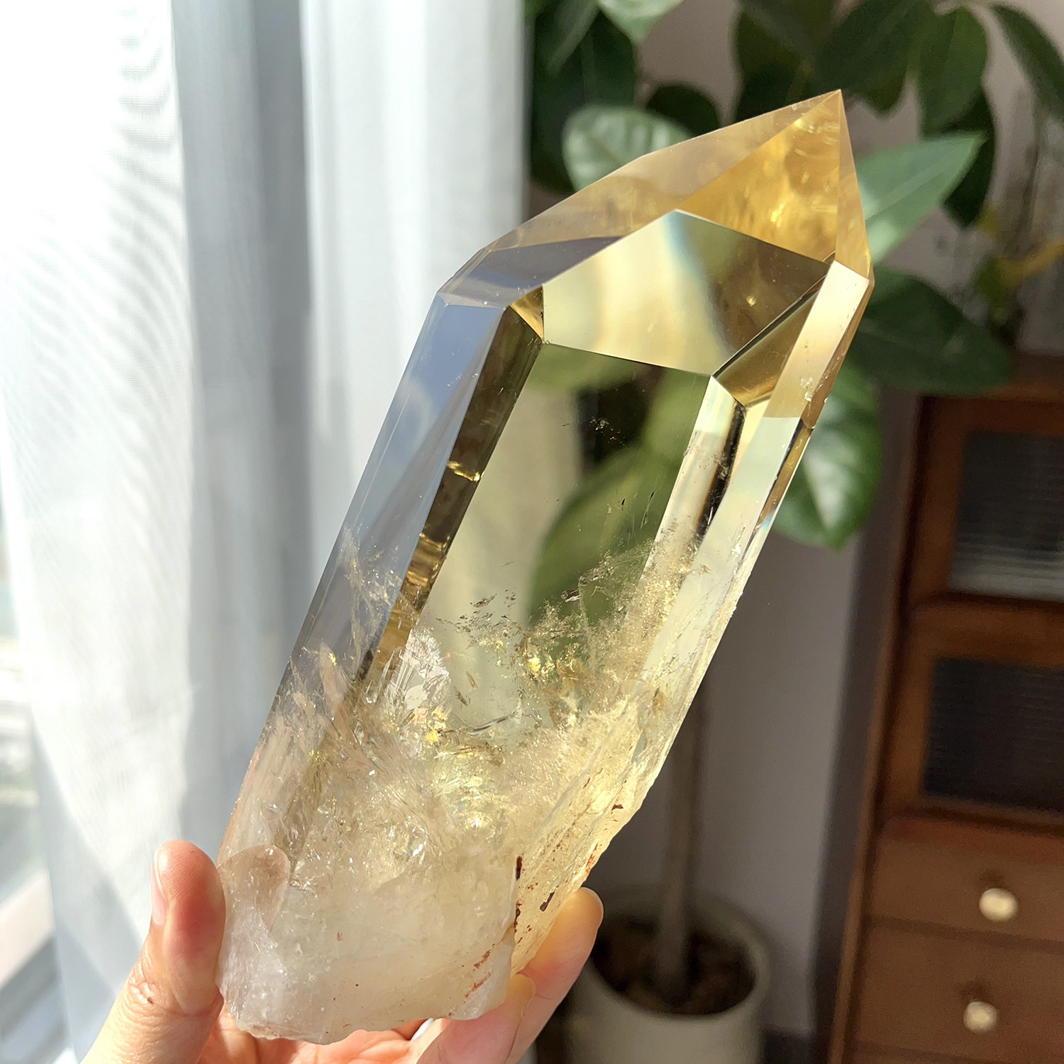 天然精品巴西黄水晶柱